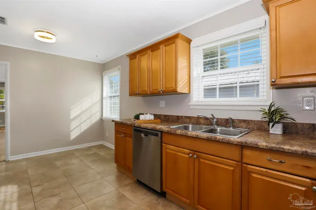 $340,000 | 2807 East Brainerd Street, Pensacola, FL 32503