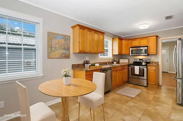 $340,000 | 2807 East Brainerd Street, Pensacola, FL 32503