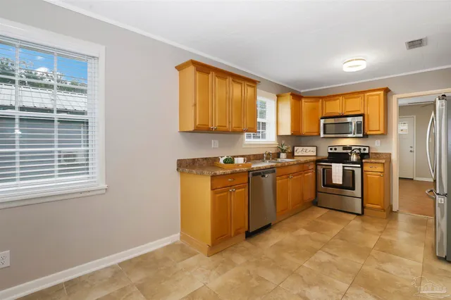 $340,000 | 2807 East Brainerd Street, Pensacola, FL 32503