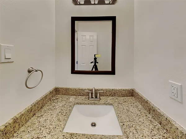 $1,995 | 22115 Guston Hall Lane, Katy, TX 77449