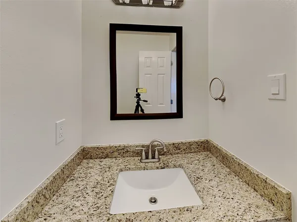 $1,995 | 22115 Guston Hall Lane, Katy, TX 77449