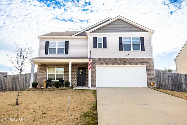 $489,900 | 142 Eleanor Davis Drive, Maryville, TN 37804