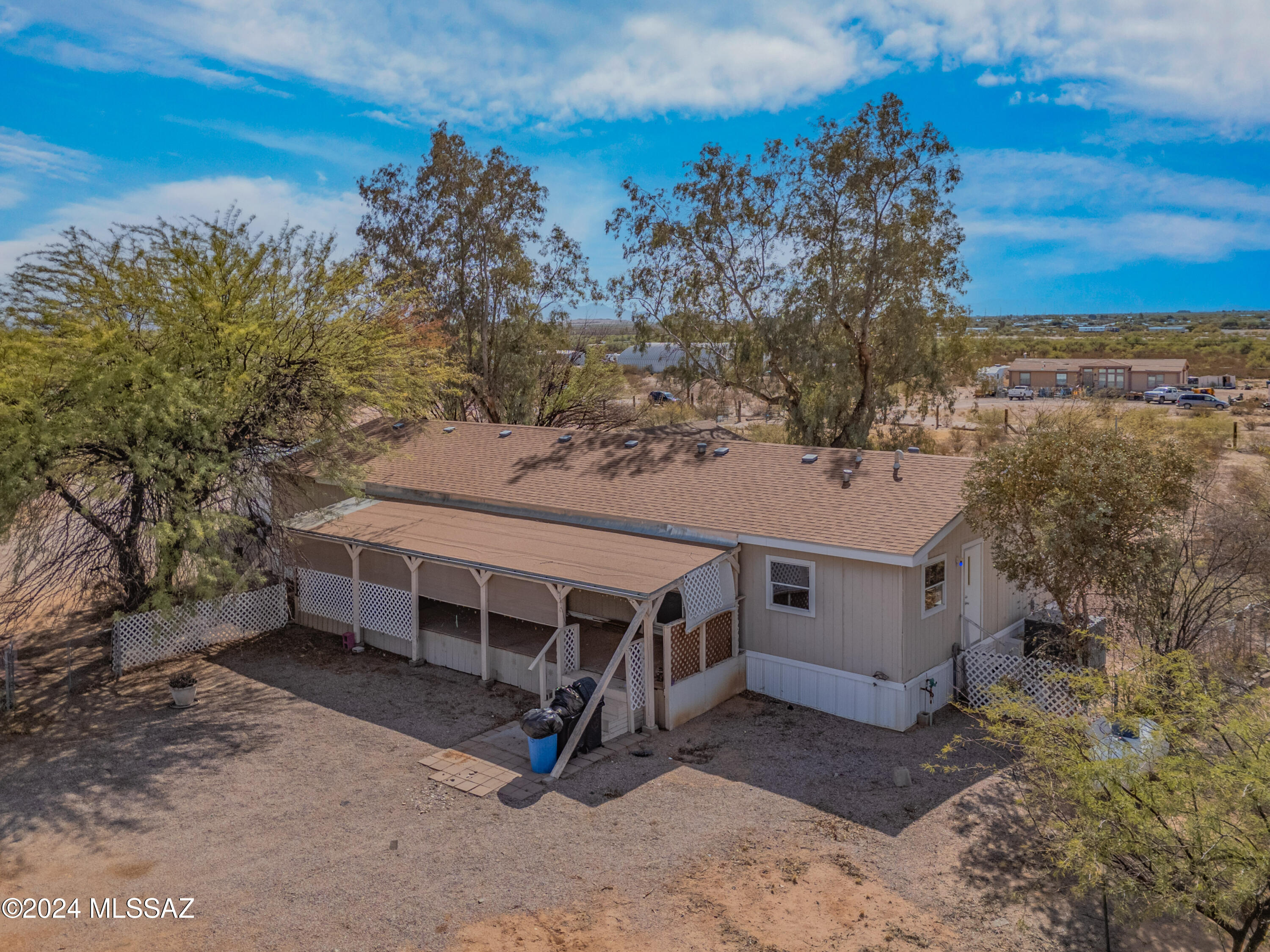15950 Gold Bell Road Marana, AZ 85653 - Photo 3 of 42 Gallery Image 3