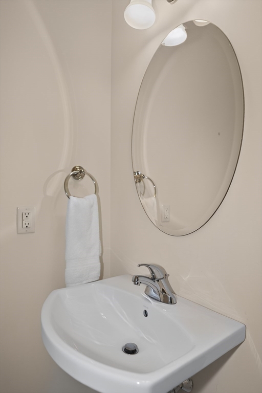 4 Hastings Road, Unit 4 Hudson, MA 01749 - Photo 16 of 39