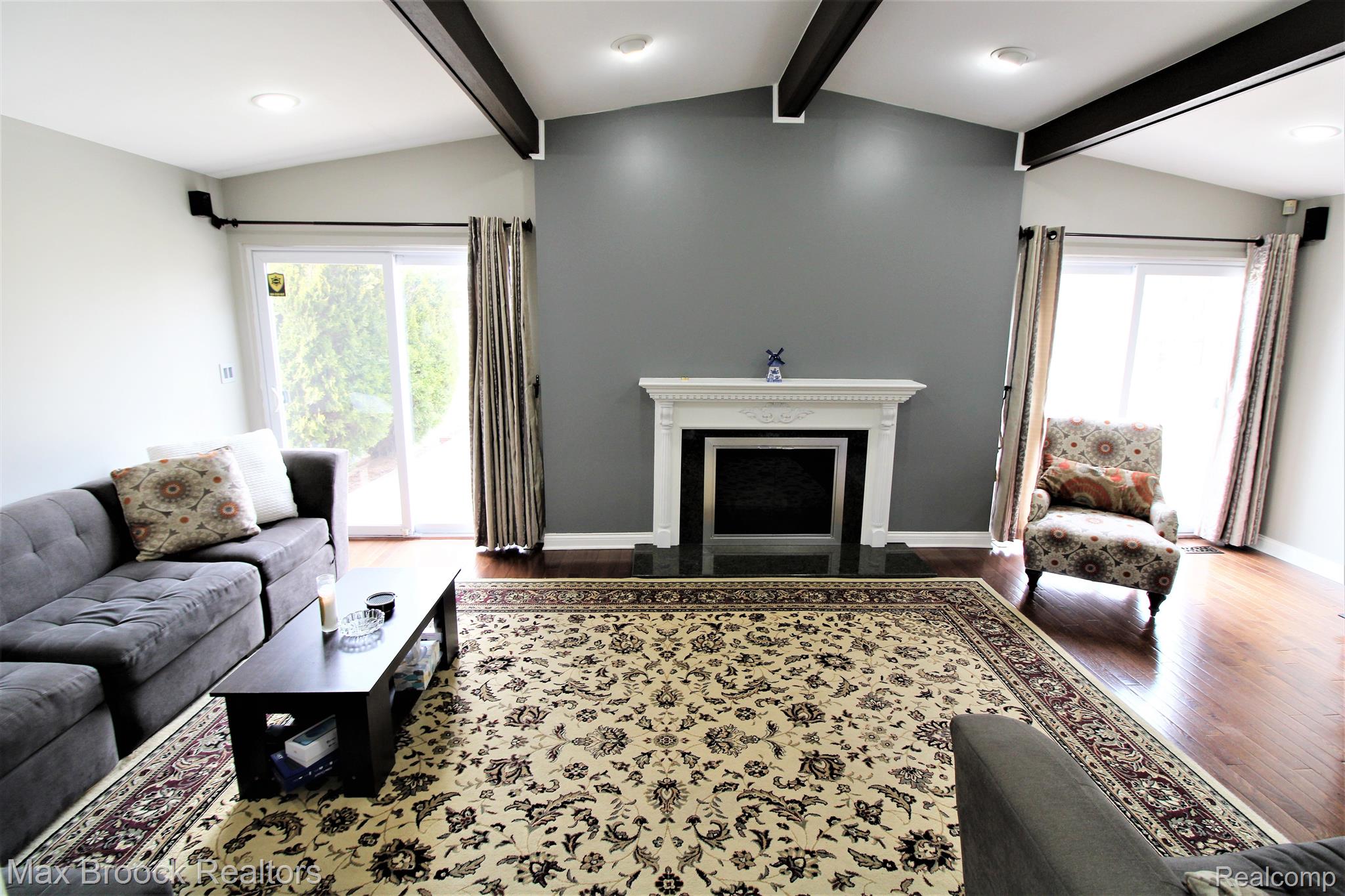 33440 Old Timber Road Farmington, MI 48331 - Photo 10 of 27 Gallery Image 10
