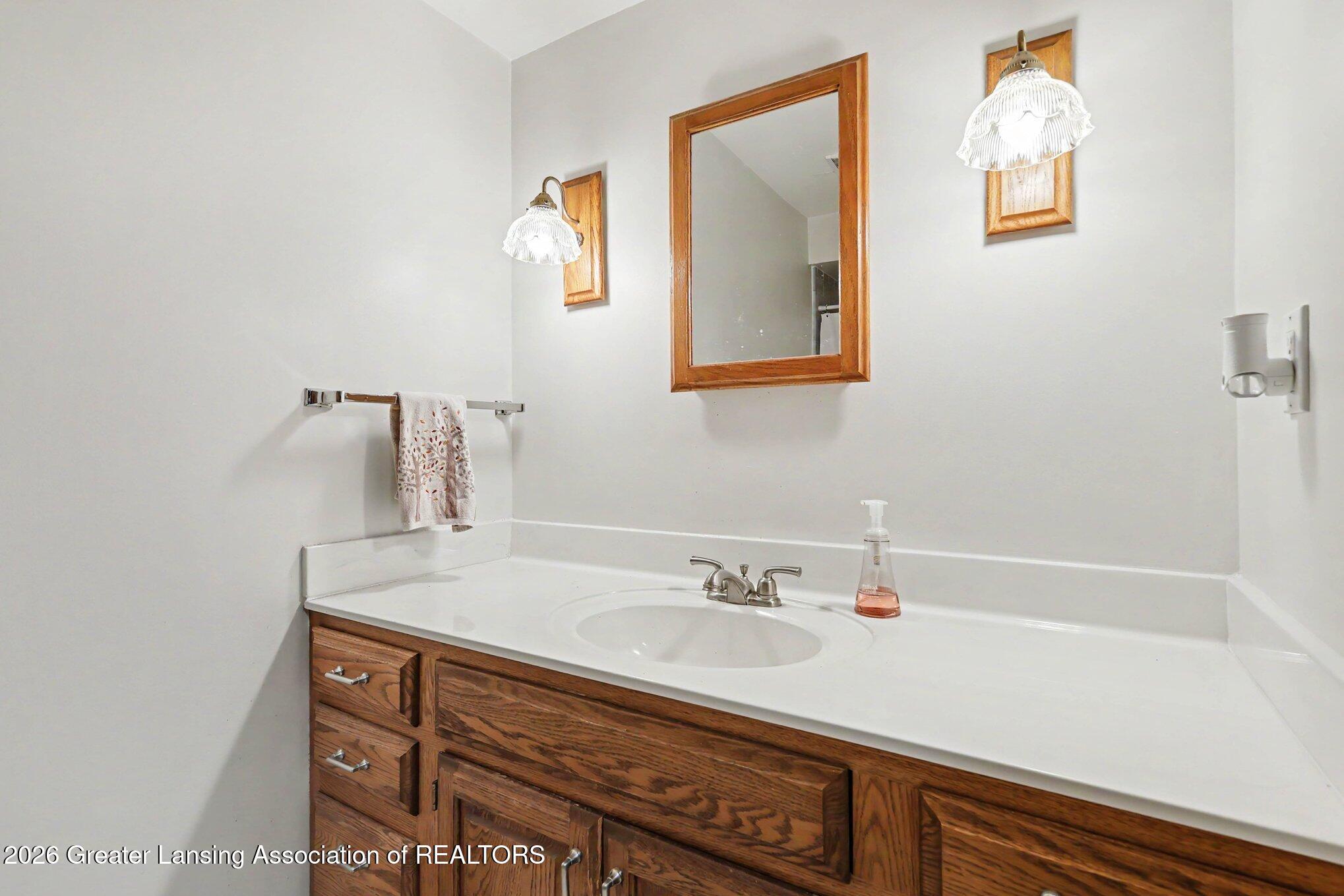 905 West Dansville Road Mason, MI 48854 - Photo 29 of 50 Lower Level Full Bath
