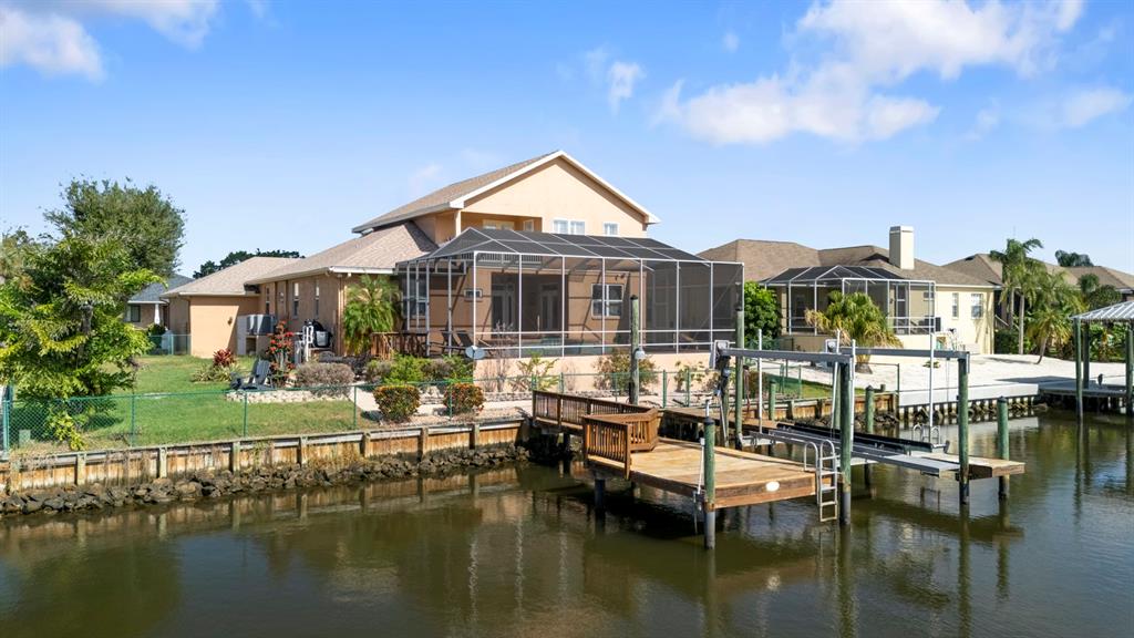 830 Golf Island Drive Apollo Beach, FL 33572 - Photo 15 of 87