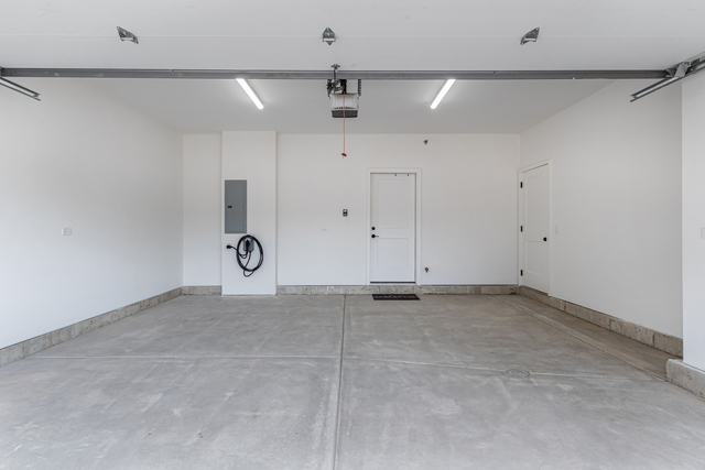 5424 Old Orchard Road Skokie, IL 60077 - Photo 34 of 56 a view of an empty room