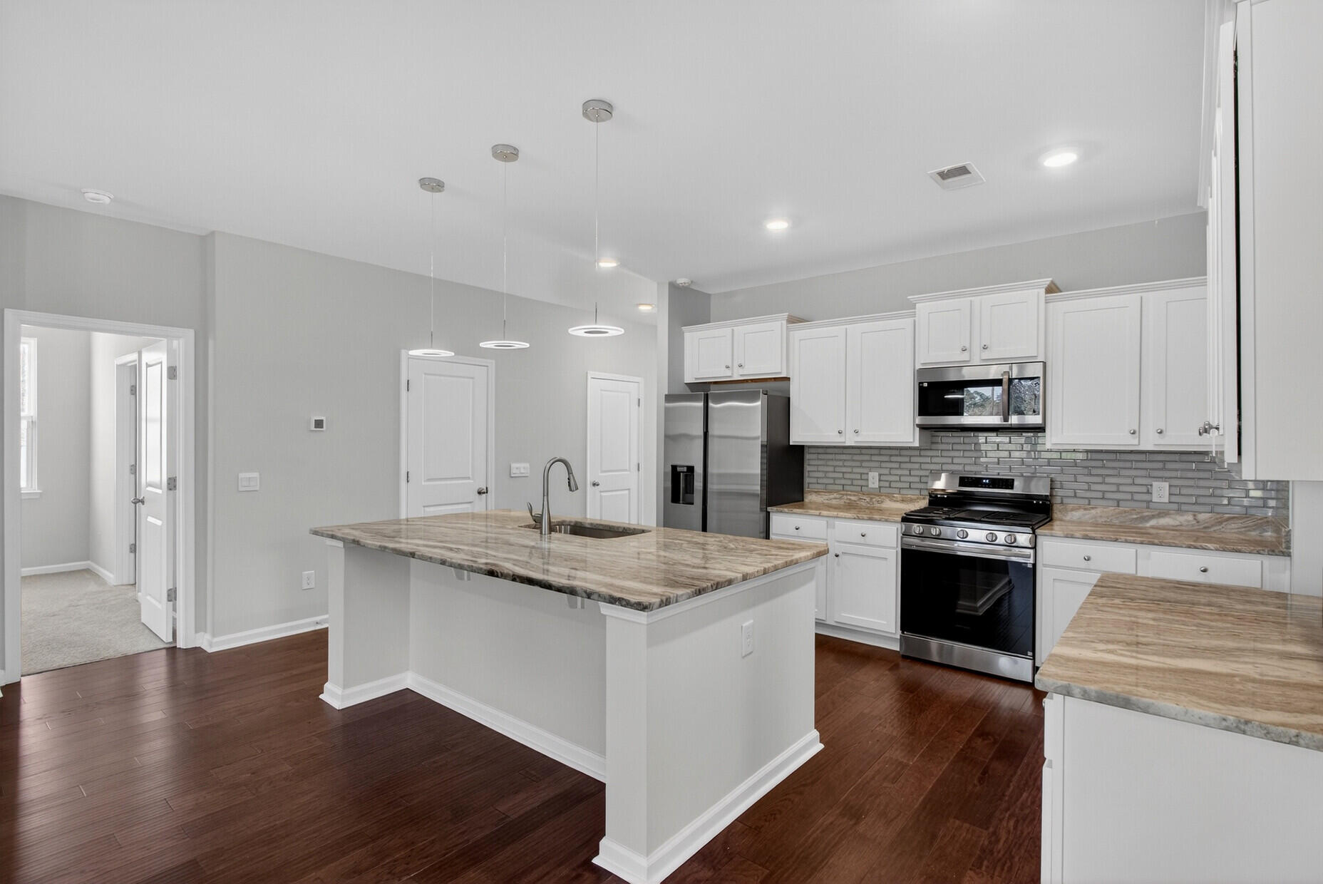 405 Canal Crossing Way Huger, SC 29450 - Photo 5 of 53
