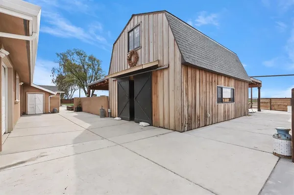 $1,150,000 | 18393 Paradise Road, Tracy, CA 95304