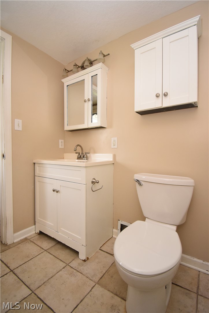 435 Simler Street Hubbard, OH 44425 - Photo 19 of 34
