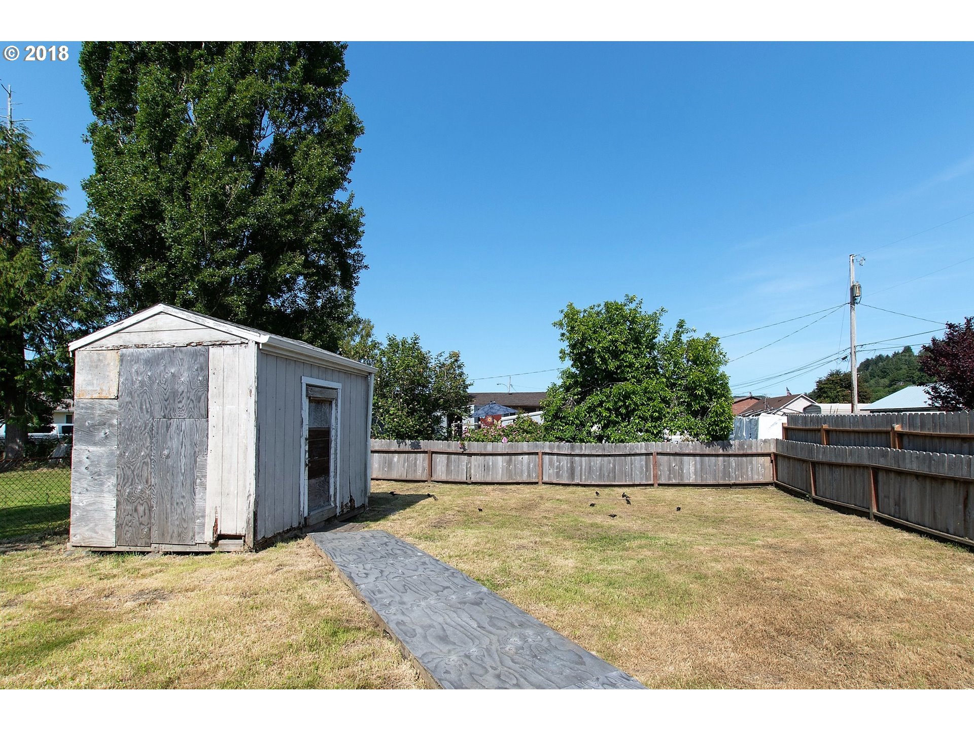 381 North 10th Street Reedsport, OR 97467 - Photo 26 of 27 Backyard