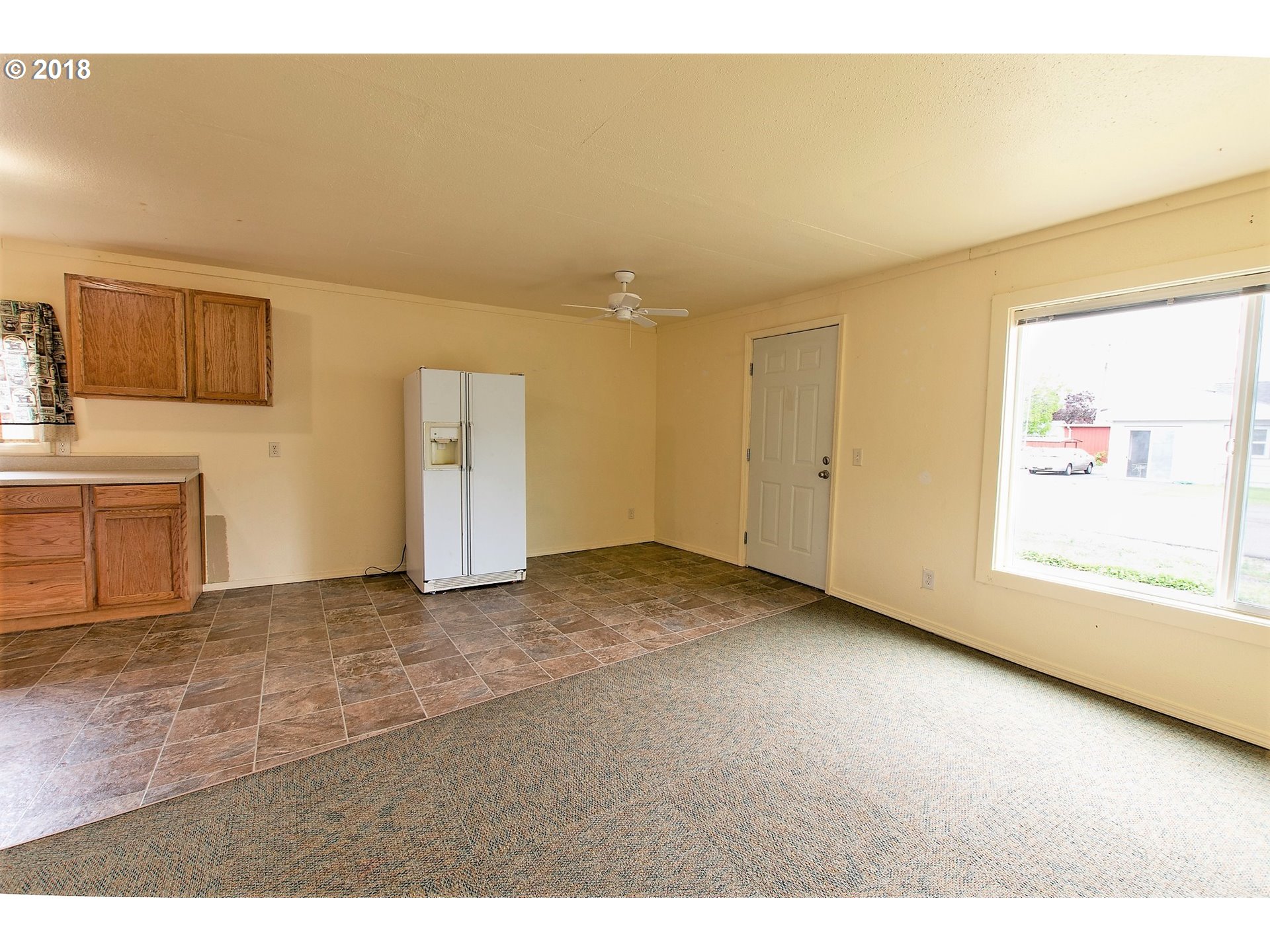 Living Room/Dining Room