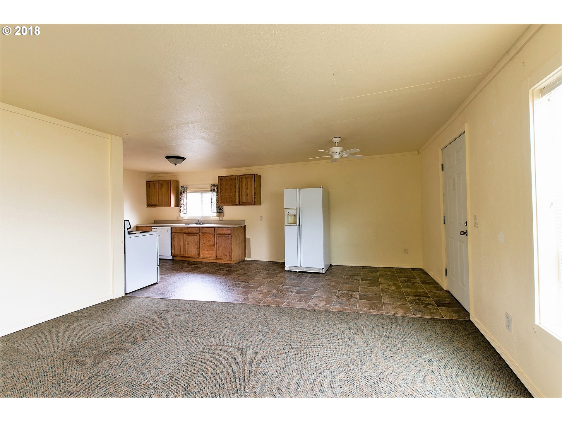 Living Room/Dining Room