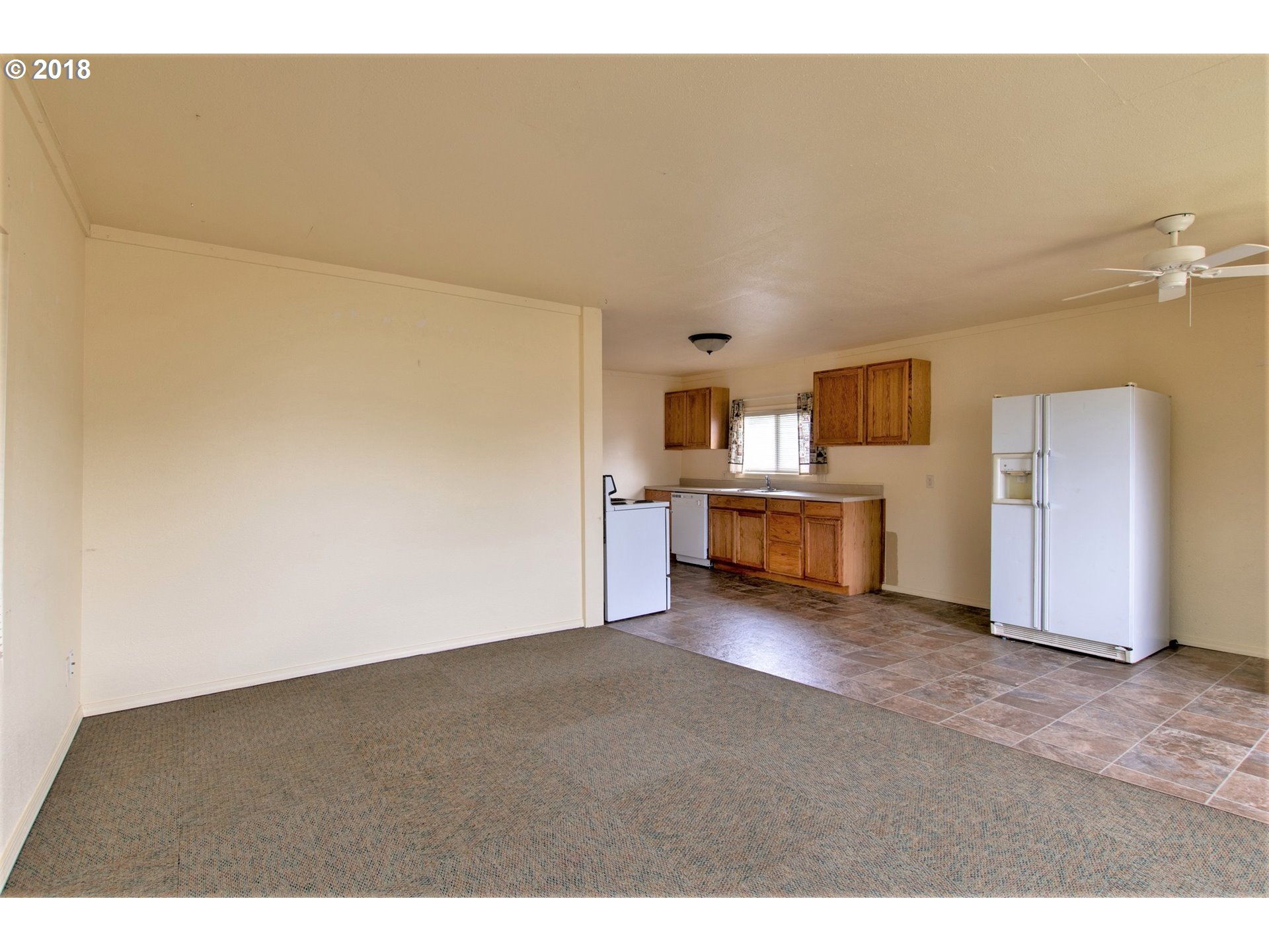 381 North 10th Street Reedsport, OR 97467 - Photo 10 of 27 Kitchen/Living Room
