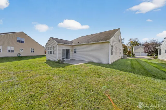 $480,000 | 39 Fernbrooke Drive, Westampton, NJ 08060