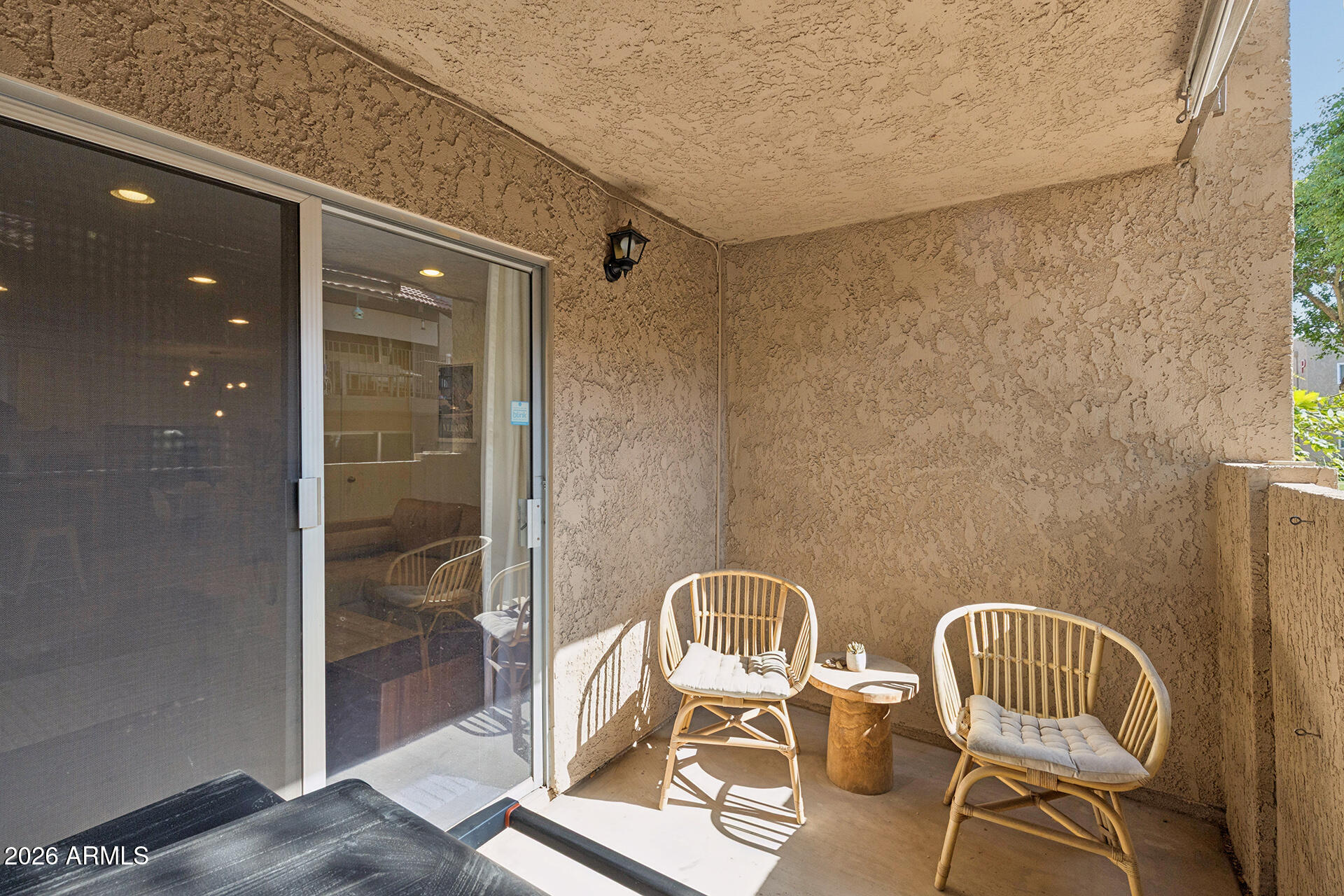 5525 East Thomas Road, Unit R9 Phoenix, AZ 85018 - Photo 28 of 33 35