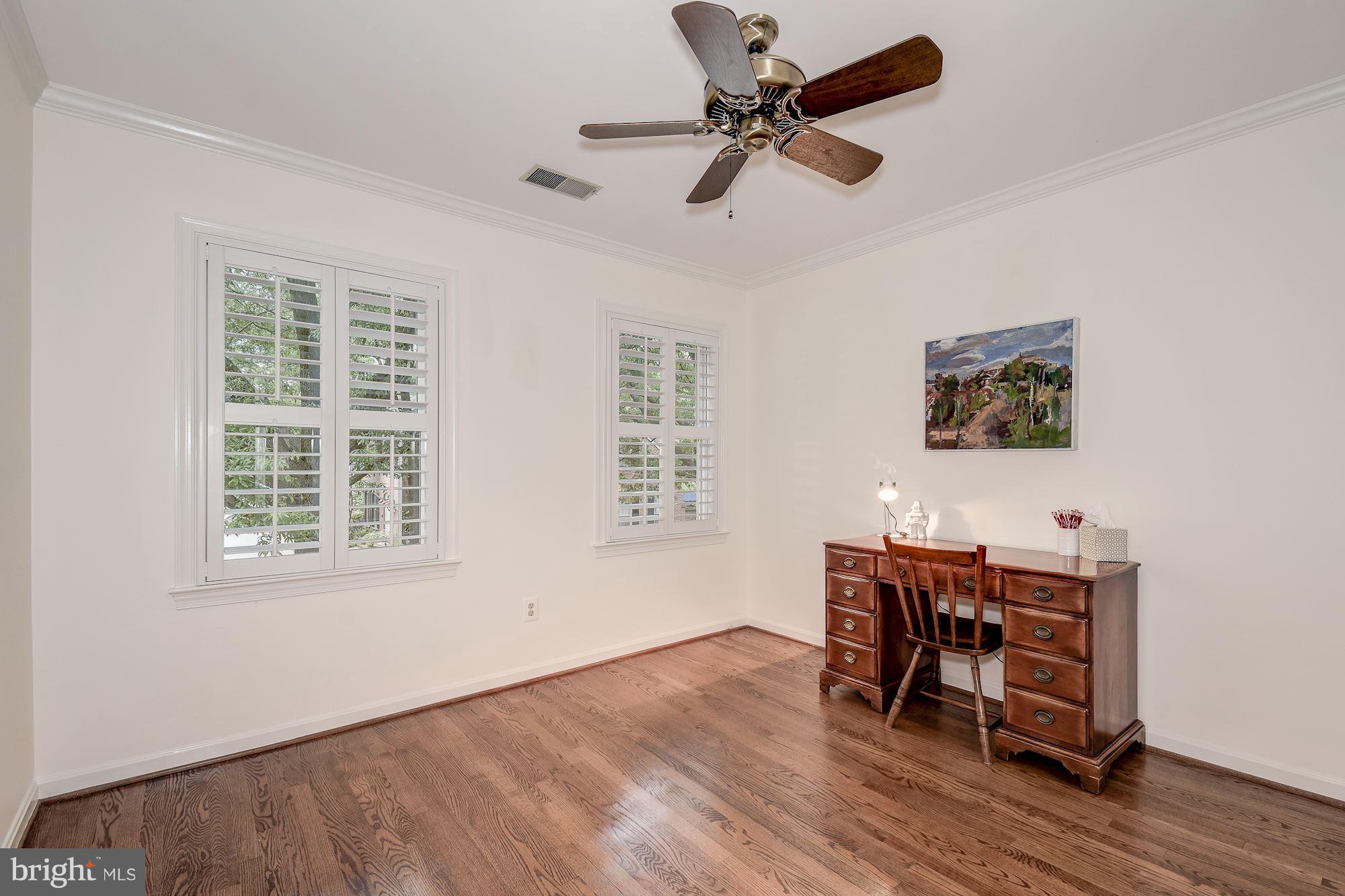 3900 North Glebe Road Arlington, VA 22207 - Photo 18 of 30 Bedroom #4