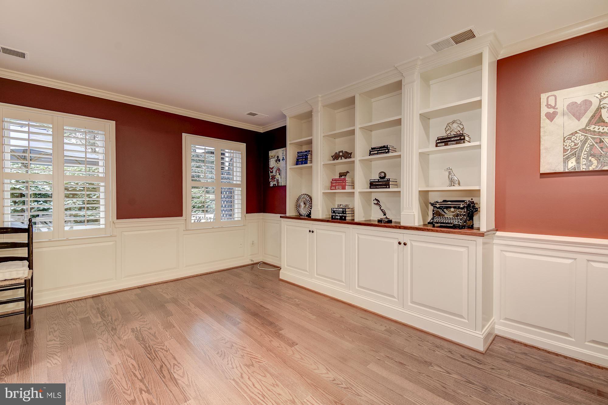 3900 North Glebe Road Arlington, VA 22207 - Photo 24 of 30 Bedroom #5