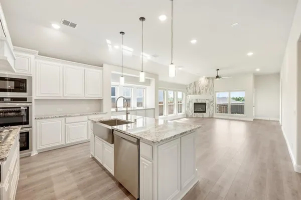 $499,990 | 131 Kingfisher Lane, Aledo, TX 76008