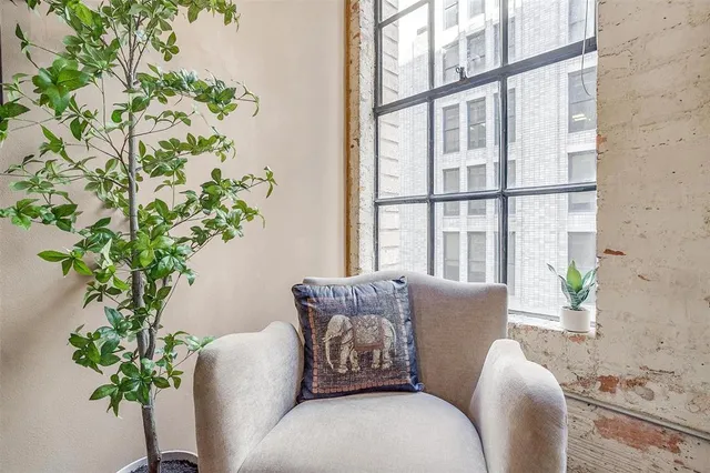 $214,999 | 1122 Jackson Street, Unit 419, Dallas, TX 75202