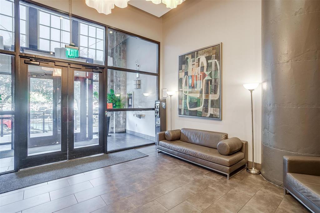 1122 Jackson Street, Unit 419 Dallas, TX 75202 - Photo 33 of 40 Lobby