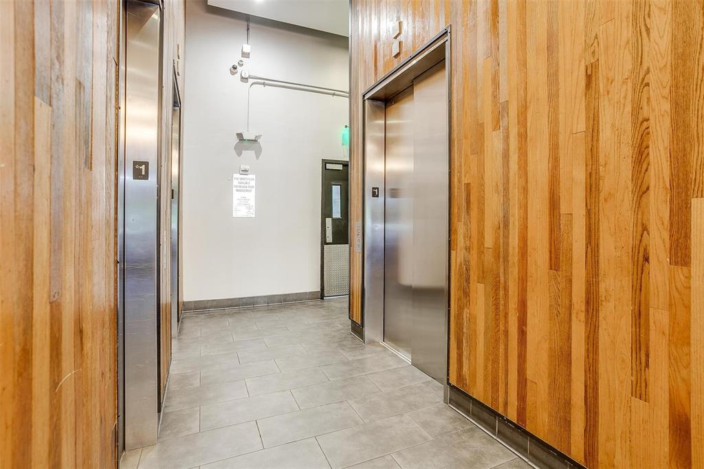 1122 Jackson Street, Unit 419 Dallas, TX 75202 - Photo 35 of 40 Elevator area