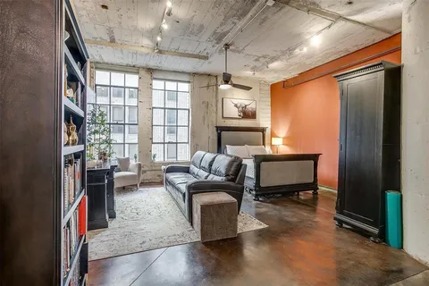 $214,999 | 1122 Jackson Street, Unit 419, Dallas, TX 75202