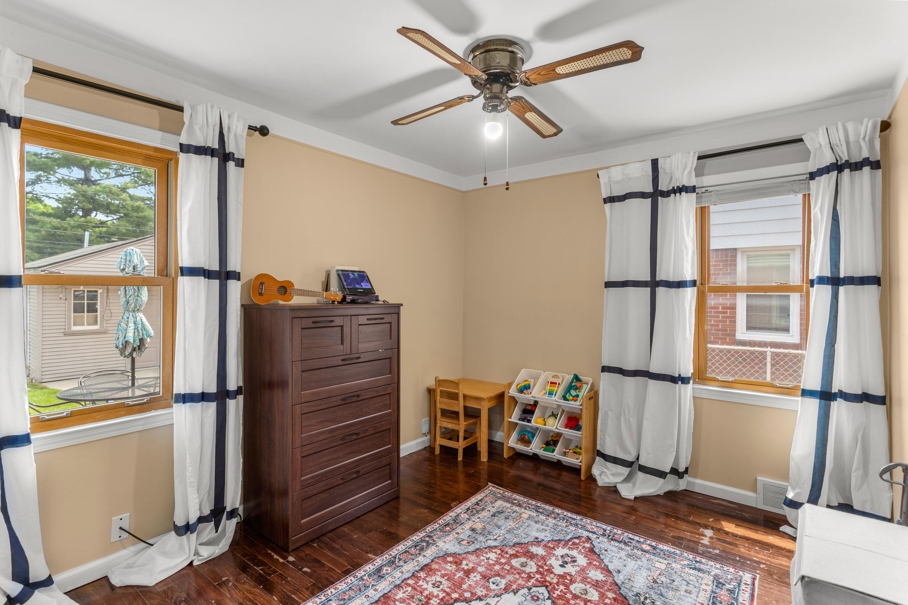 3353 Merrick Street Dearborn, MI 48124 - Photo 20 of 51 20