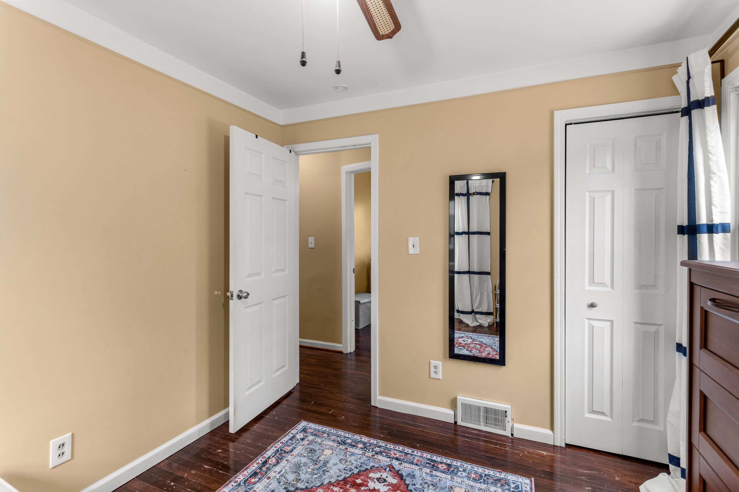 3353 Merrick Street Dearborn, MI 48124 - Photo 21 of 51 21