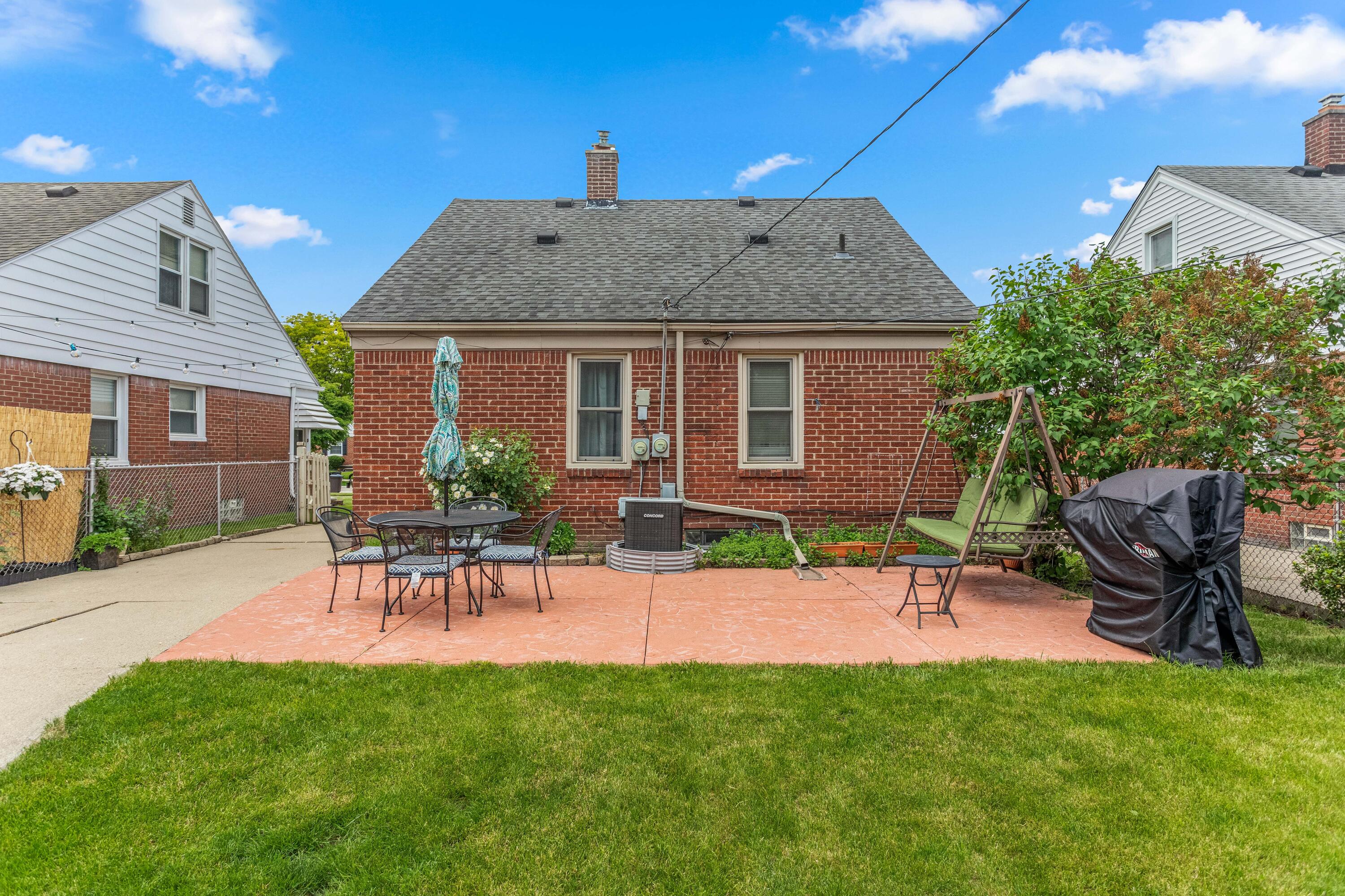 3353 Merrick Street Dearborn, MI 48124 - Photo 37 of 51 37