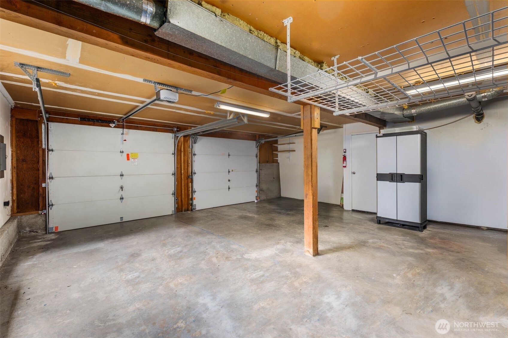 2012 Southeast 18th Court Renton, WA 98055 - Photo 25 of 36