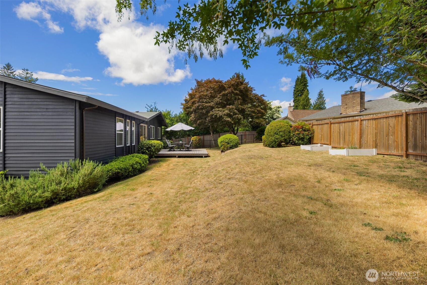 2012 Southeast 18th Court Renton, WA 98055 - Photo 27 of 36