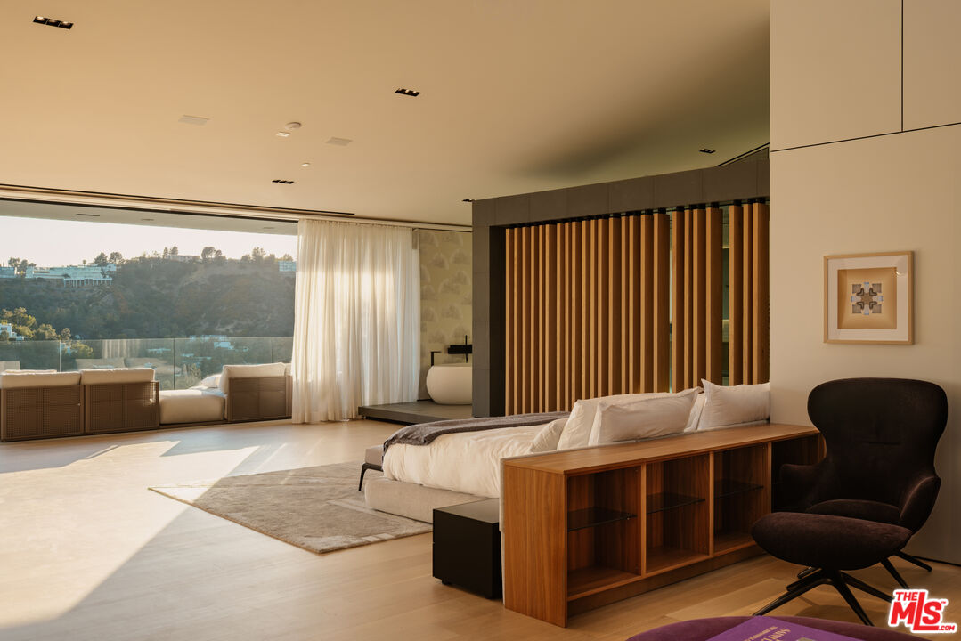 1853 Bel Air Road Los Angeles, CA 90077 - Photo 25 of 54