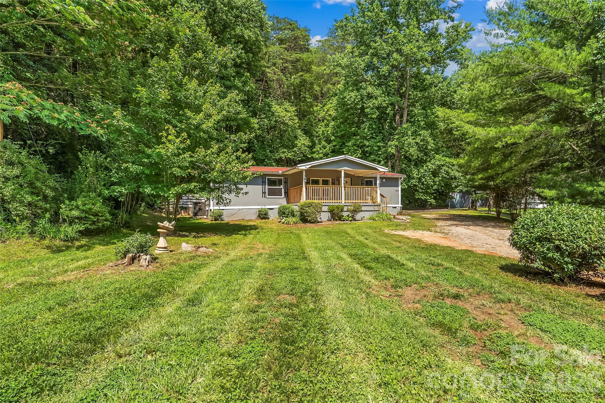 771 Hoppy Tom Hollow Road Marion, NC 28752 - Photo 2 of 26