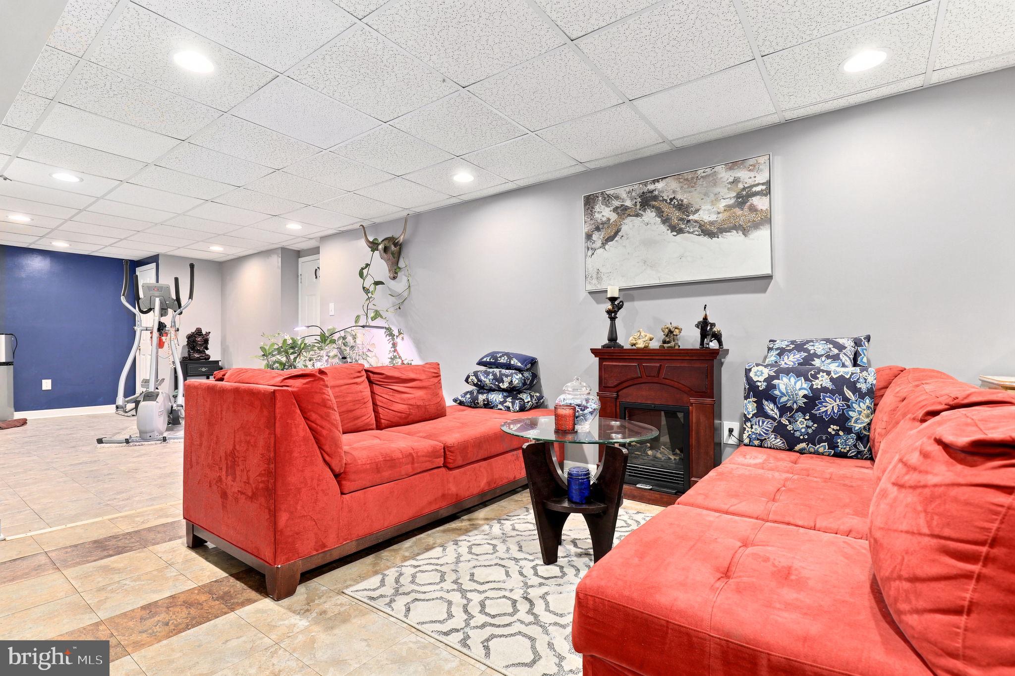 6405 Ivy Spring Elkridge, MD 21075 - Photo 33 of 48 Gallery Image 33