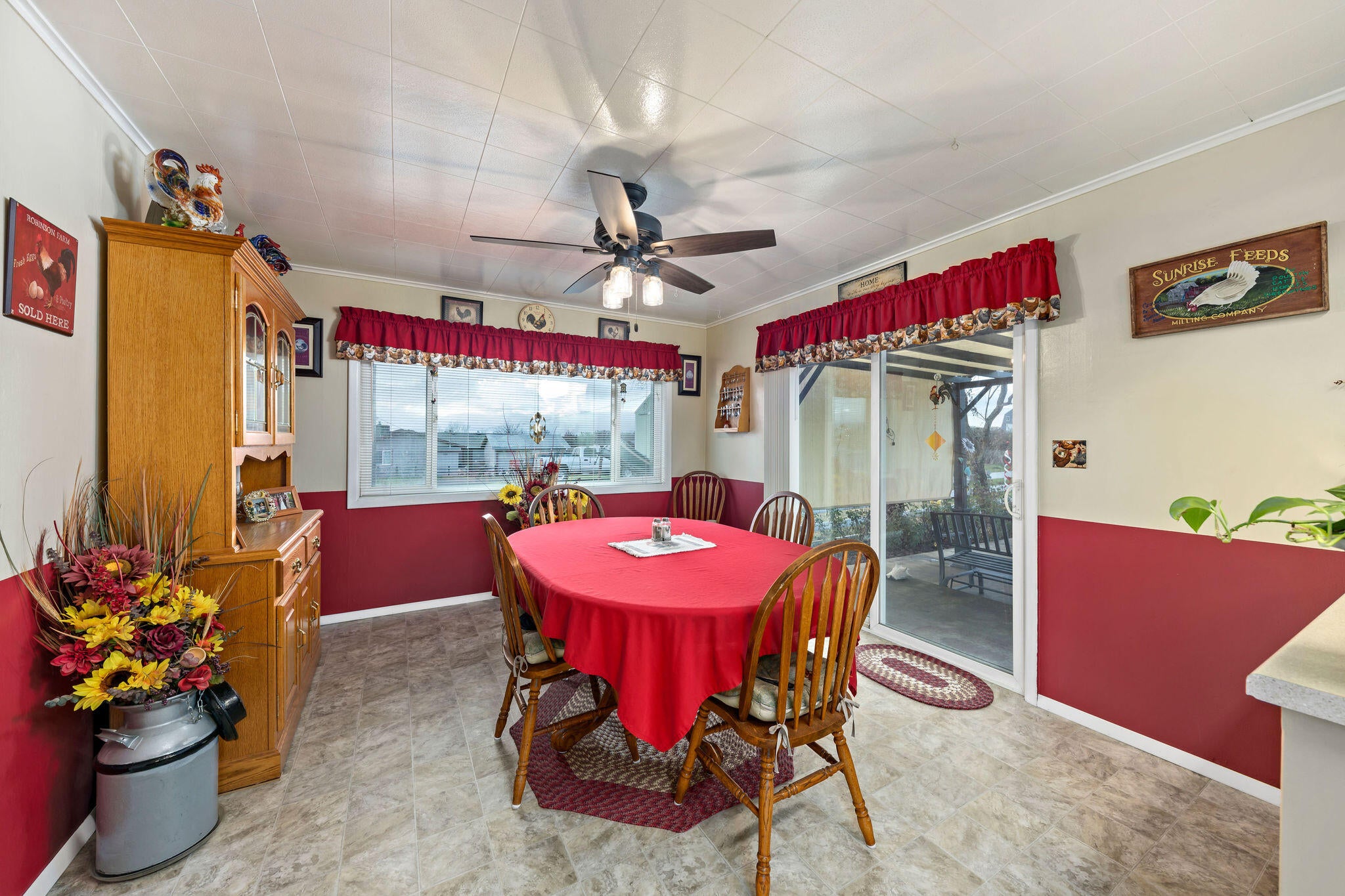 123 Ball Road Eagle Point, OR 97524 - Photo 13 of 44 079A5037