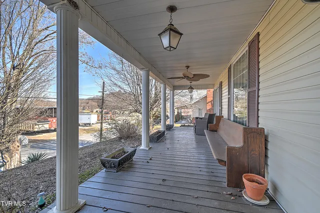 $300,000 | 630 East Maple Street, Johnson City, TN 37601