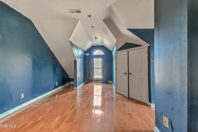 $300,000 | 630 East Maple Street, Johnson City, TN 37601