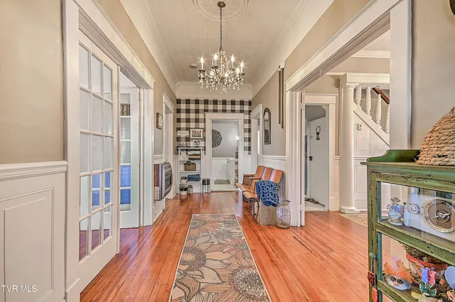 $300,000 | 630 East Maple Street, Johnson City, TN 37601