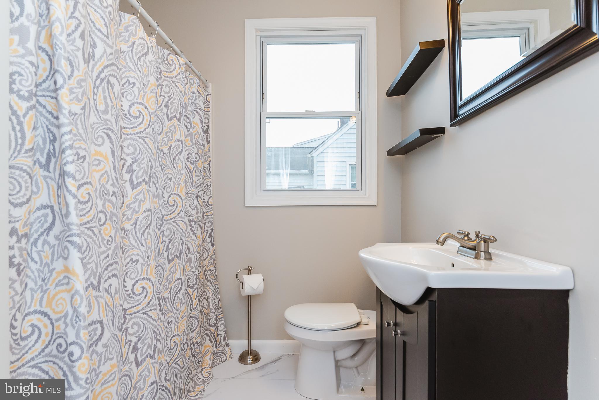 412 Holy Cross Road Baltimore, MD 21225 - Photo 23 of 37 Gallery Image 23