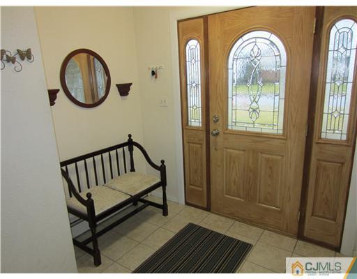 16 Ridgeview Road Jamesburg, NJ 08831 - Photo 2 of 14 Gallery Image 2