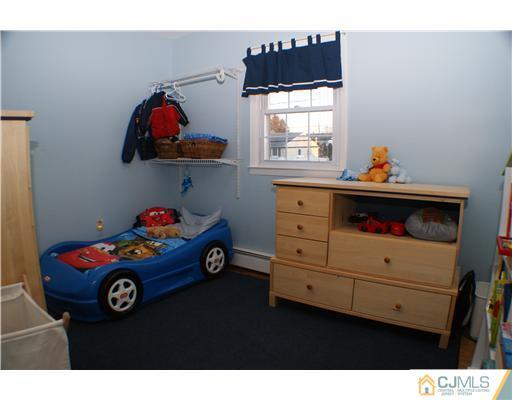16 Ridgeview Road Jamesburg, NJ 08831 - Photo 12 of 14 Gallery Image 12