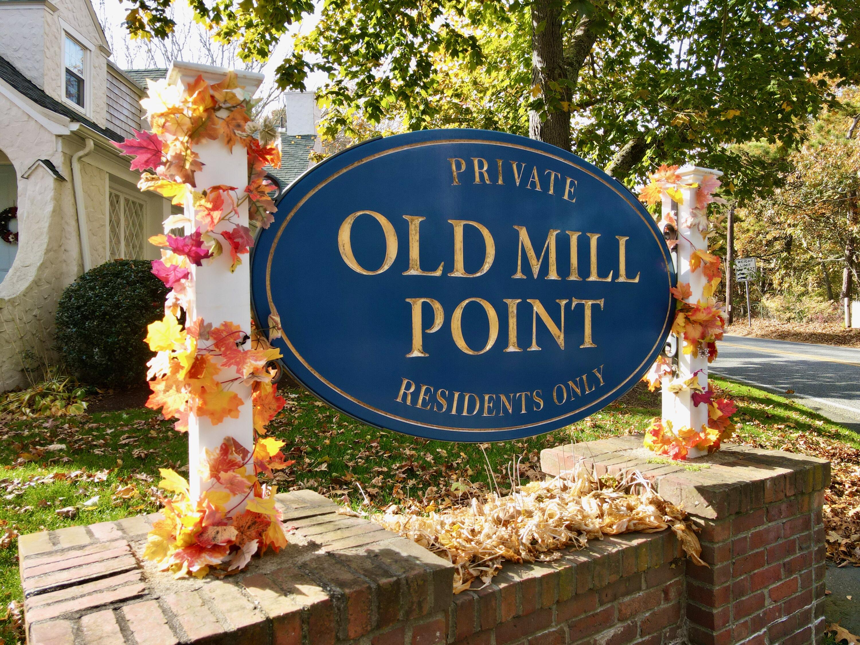 19 Riverway West Harwich, MA 02671 - Photo 15 of 15 a view of a sign of a park