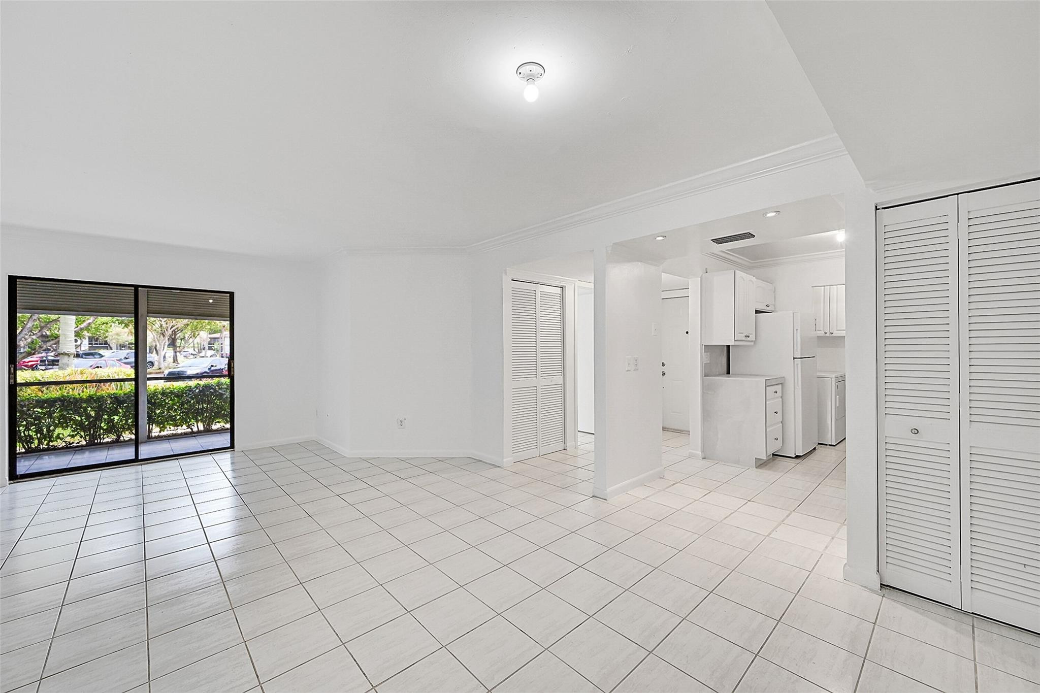 9529 West McNab Road, Unit 108 Tamarac, FL 33321 - Photo 8 of 42 Photo 8