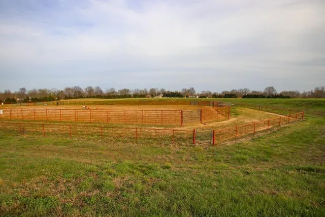 $875,000 | 22299 Sacajawea Road, Sedalia, MO 65301