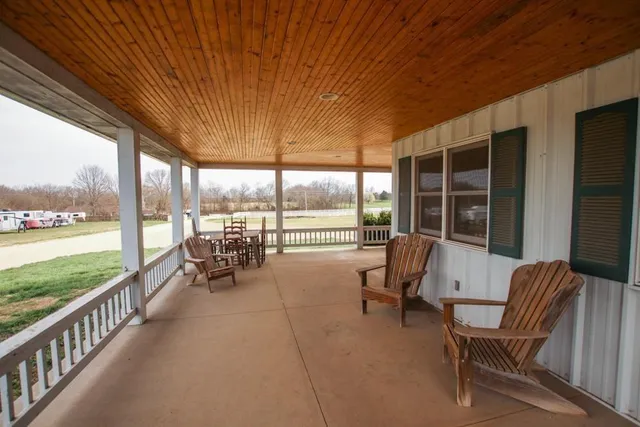 $875,000 | 22299 Sacajawea Road, Sedalia, MO 65301