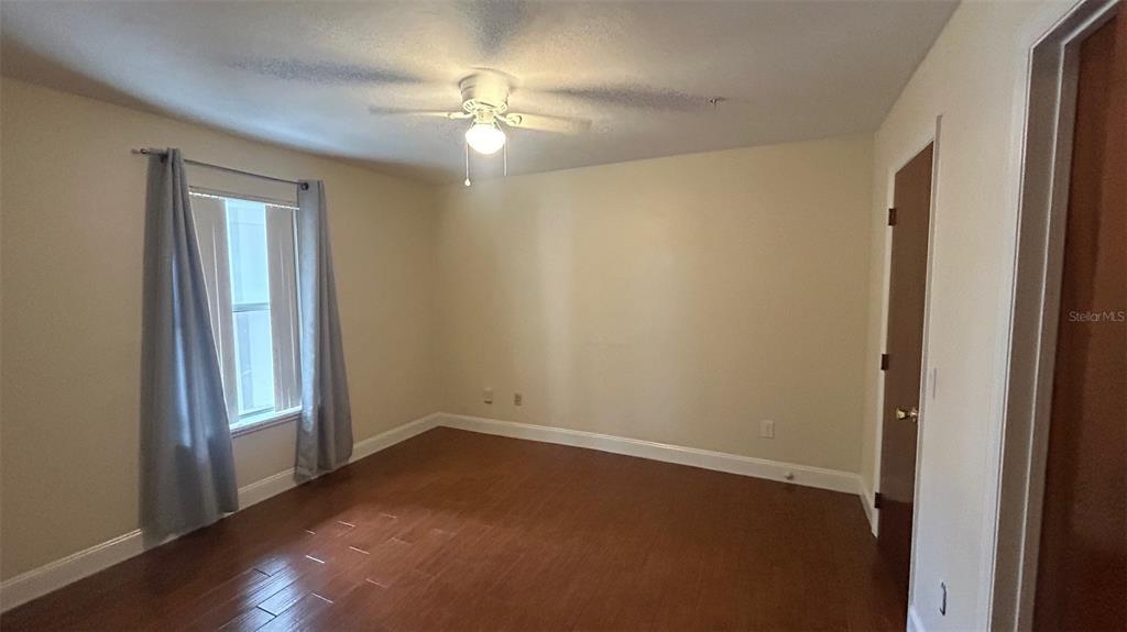 2360 Southwest Archer Road, Unit 303 Gainesville, FL 32608 - Photo 4 of 8