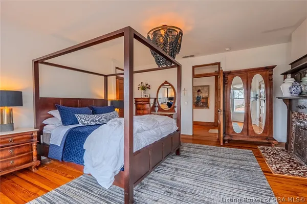 $349,900 | 912 Main Street, Memphis, IN 47143