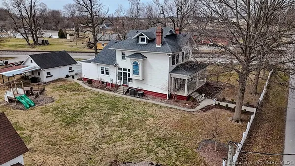 $349,900 | 912 Main Street, Memphis, IN 47143